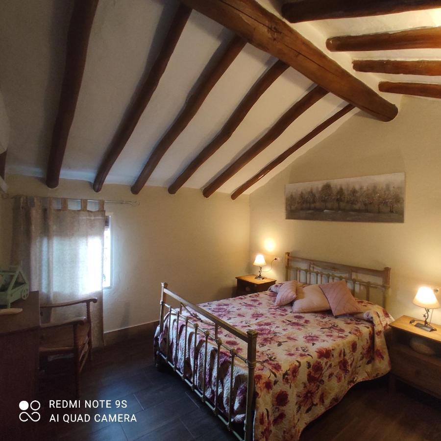 Гостевой дом La Casa De La Abuela Setenil De Las Bodegas Экстерьер фото